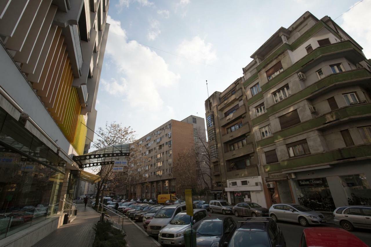 Central Up Studio Бухарест Экстерьер фото