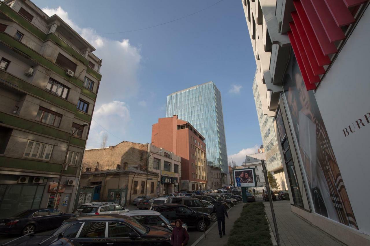 Central Up Studio Бухарест Экстерьер фото